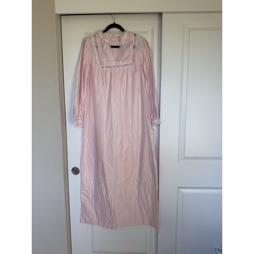barbizon nightgown NWT Pink Long Sleeve‎ Lace Trim Cottagecore Prairie Dress M